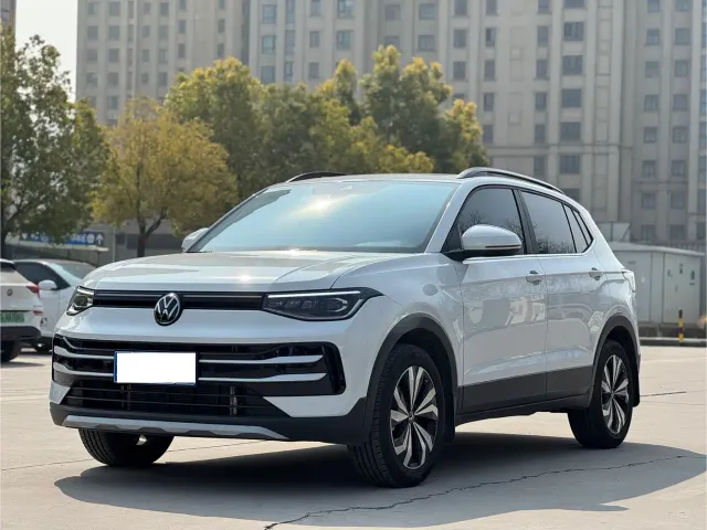Volkswagen Tharu — Фото автомобиля 11