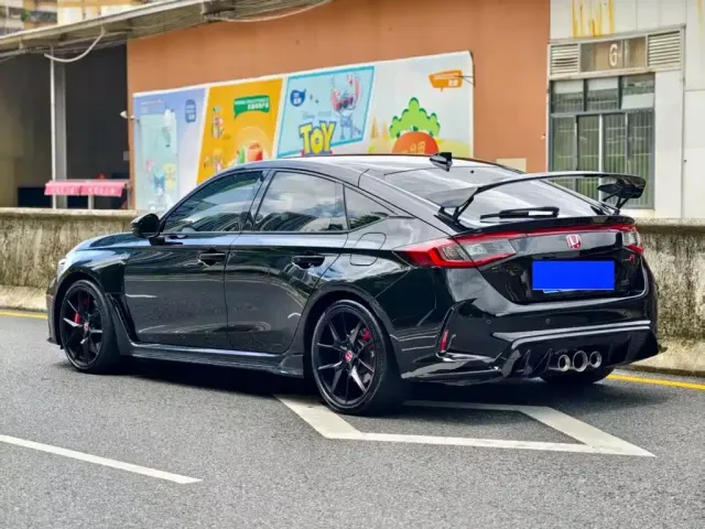 Honda Civic — Фото автомобиля 3