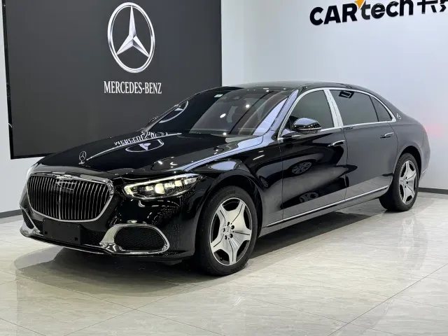 Фотография автомобиля — Mercedes-Benz Maybach S-Class