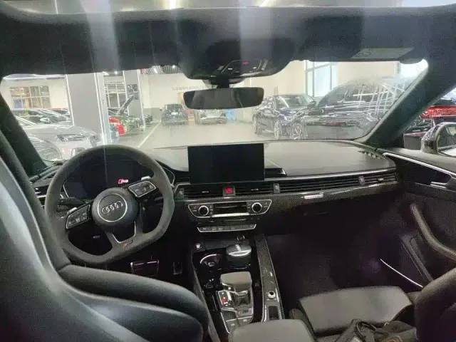 Audi RS 5 — Фото автомобиля 5