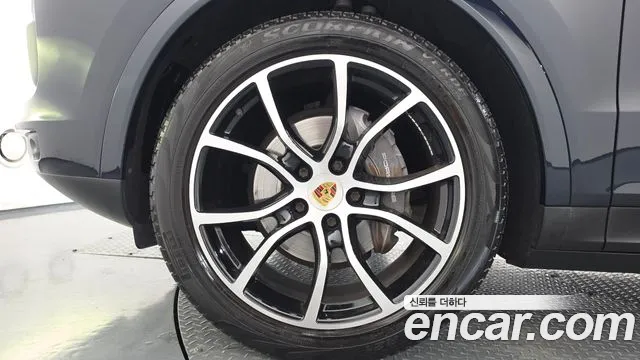 Porsche Cayenne PO536 — Фото автомобиля 5