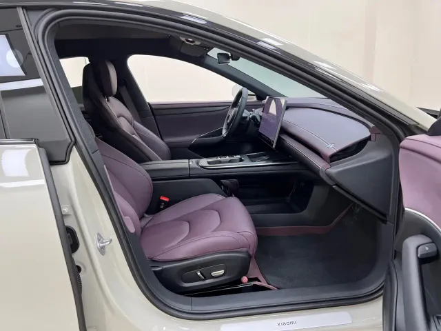 Xiaomi SU7 — Фото автомобиля 28