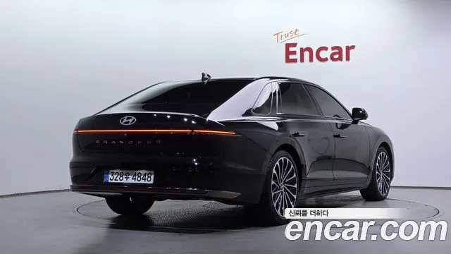 Hyundai Grandeur GN7 — Фото автомобиля 2