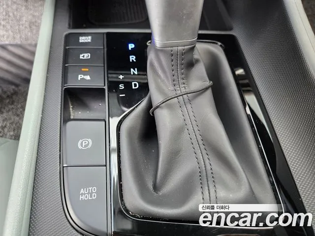 Hyundai Avante CN7 — Фото автомобиля 16
