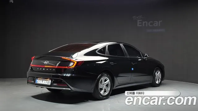 Hyundai Sonata Sonata (DN8) 2.0 LPG(Для проката) — Фото автомобиля 2