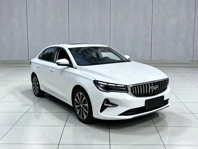 Geely Emgrand — Фото автомобиля 3