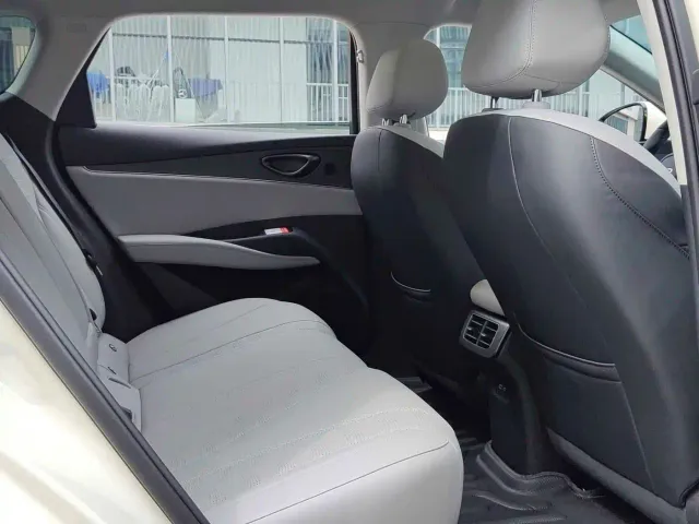 BYD Seal 06 DM-i Touring — Фото автомобиля 14