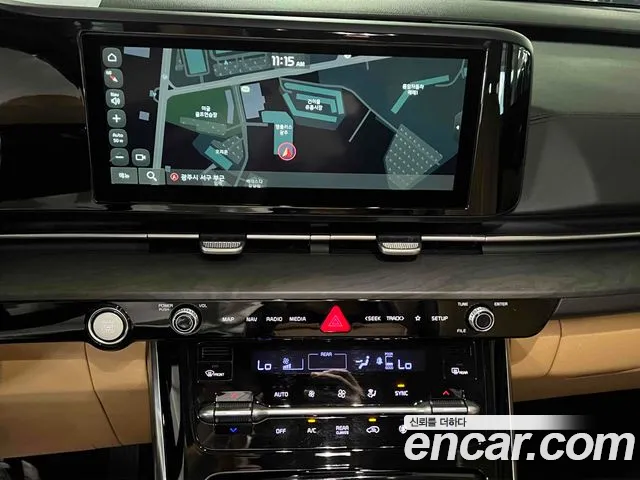 Kia Carnival Generation 4 — Фото автомобиля 11