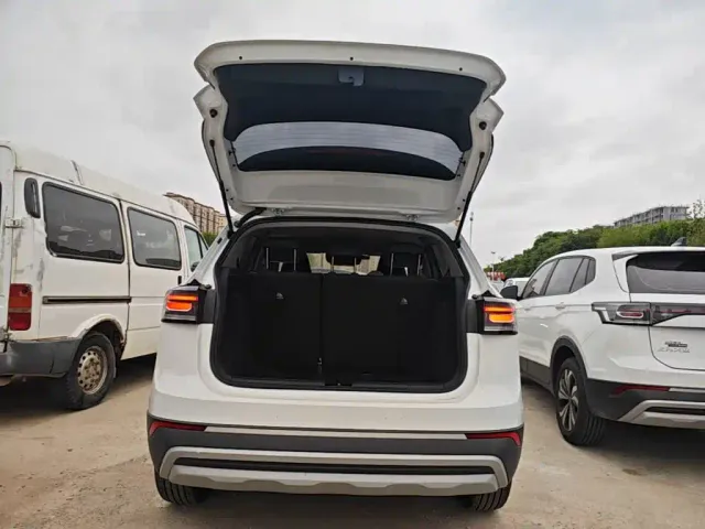 Volkswagen Tharu — Фото автомобиля 14