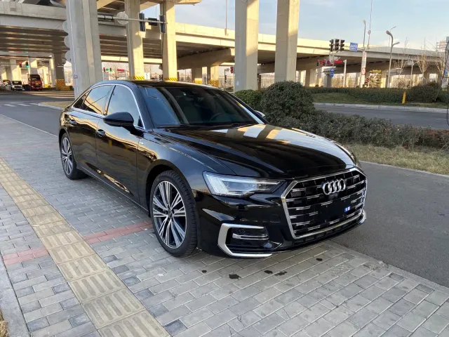 Audi A6L — Фото автомобиля 4