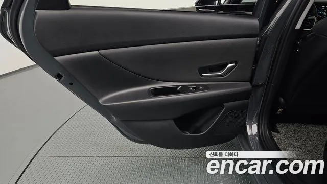 Hyundai Avante CN7 — Фото автомобиля 14