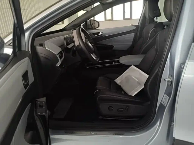 Volkswagen Volkswagen ID.4 X 2024 Pure Intelligent Edition — Фото автомобиля 19