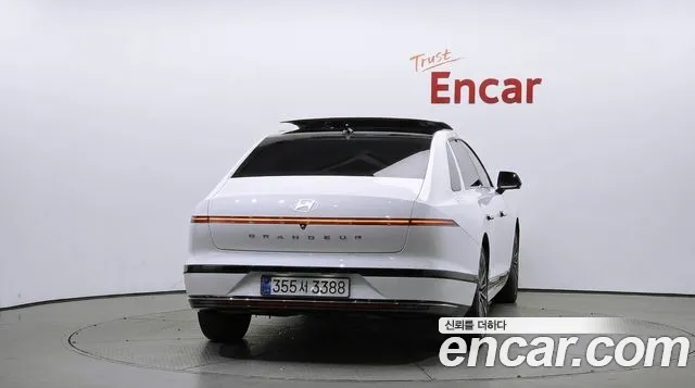 Hyundai Grandeur GN7 — Фото автомобиля 4