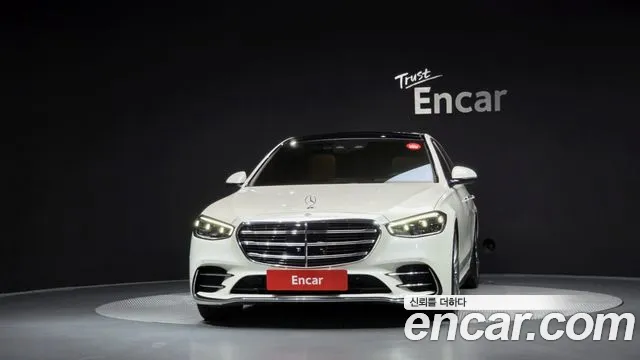 Mercedes-Benz S-Class W223 — Фото автомобиля 3