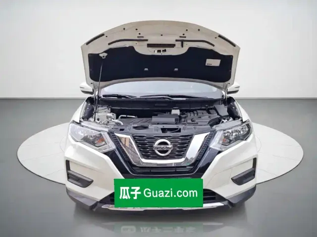Nissan X-Trail — Фото автомобиля 2