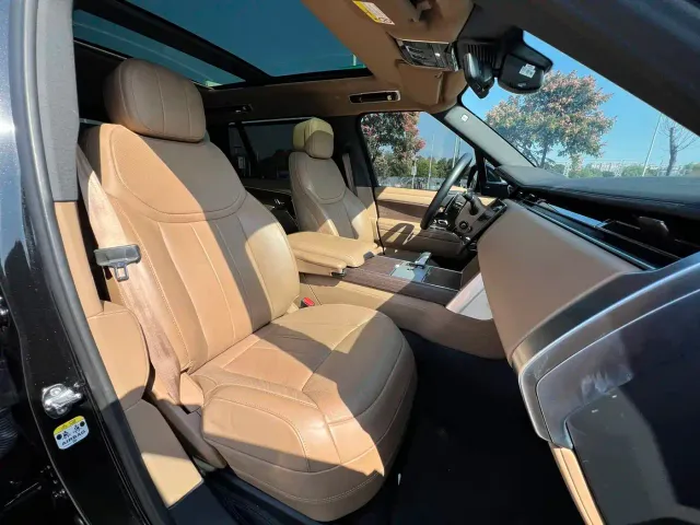 Land Rover Range Rover — Фото автомобиля 12