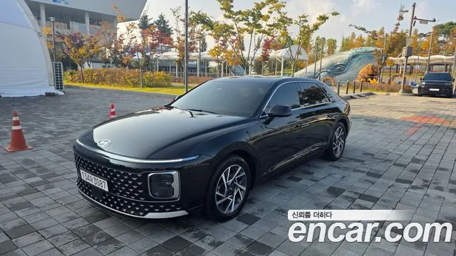 Hyundai Grandeur GN7 — Фото автомобиля 2