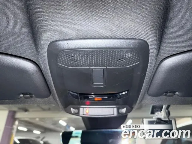 Peugeot 208 — Фото автомобиля 15