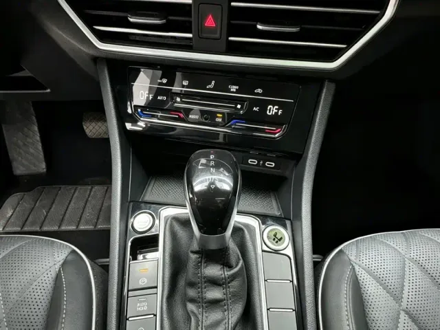 Volkswagen Sagitar — Фото автомобиля 14
