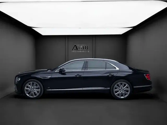 Bentley Flying Spur — Фото автомобиля 3