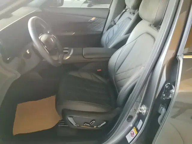 Changan CS75 Plus — Фото автомобиля 10