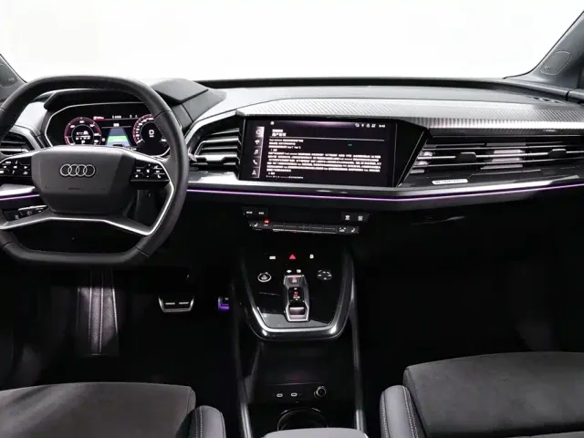 Audi Q4 e-tron — Фото автомобиля 9
