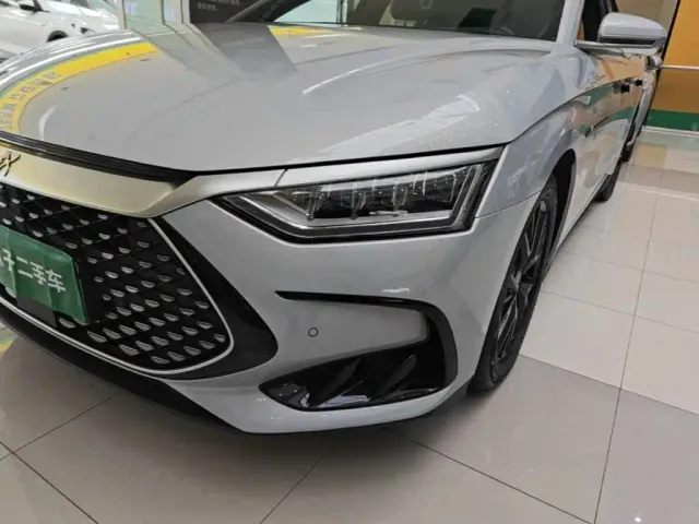 BYD Han — Фото автомобиля 23