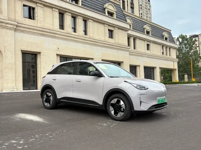 Geely Starry Wish — Фото автомобиля 3