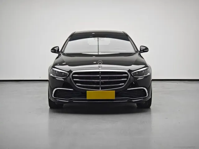 Mercedes-Benz S-Class — Фото автомобиля 2
