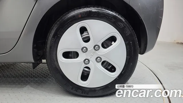 Kia RAY Новый Kia Ray Фургон — Фото автомобиля 21
