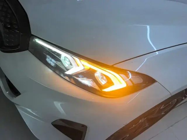 BMW i3 — Фото автомобиля 17