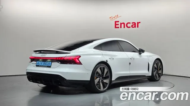 Audi e-tron GT — Фото автомобиля 2