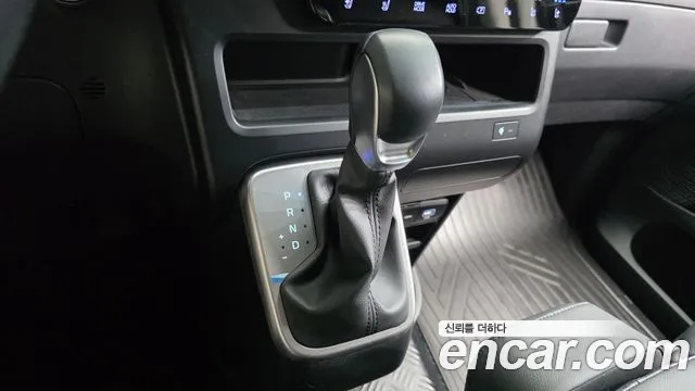 Hyundai Staria — Фото автомобиля 12