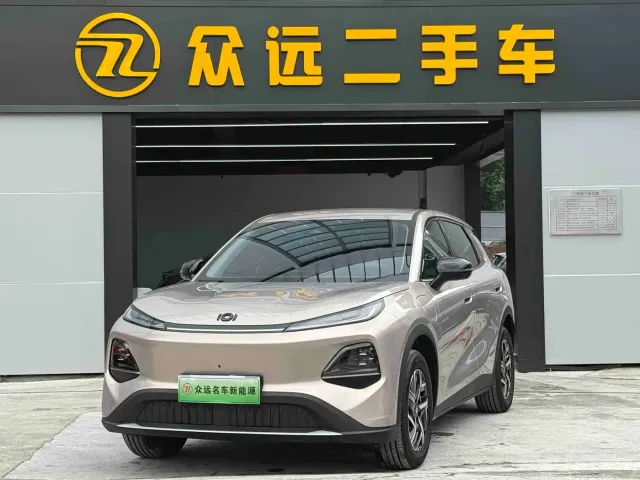 Фотография автомобиля — Changan Qiyuan Q05