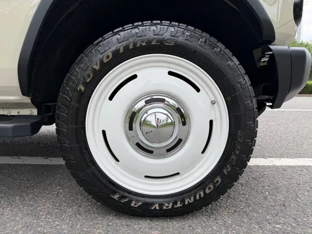 Ford Bronco — Фото автомобиля 17
