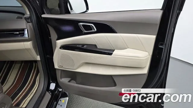 Kia Carnival 4th Gen — Фото автомобиля 14