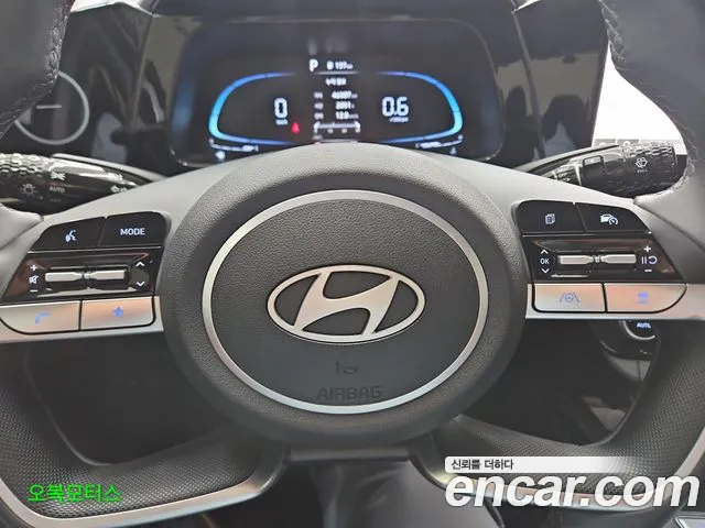 Hyundai Avante CN7 — Фото автомобиля 13