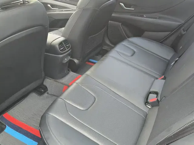 Hyundai Elantra — Фото автомобиля 6
