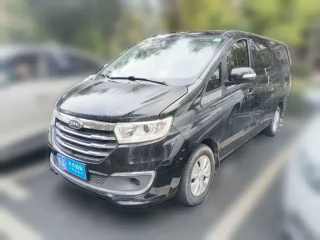 Фотография автомобиля — JAC Refine M3