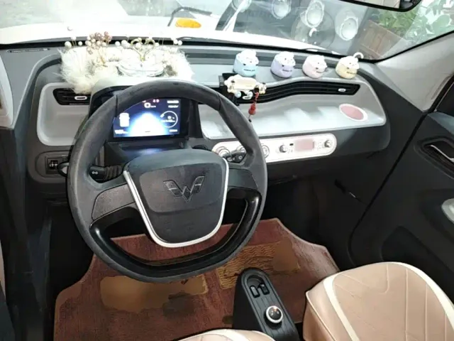 Wuling Hongguang Mini EV — Фото автомобиля 9
