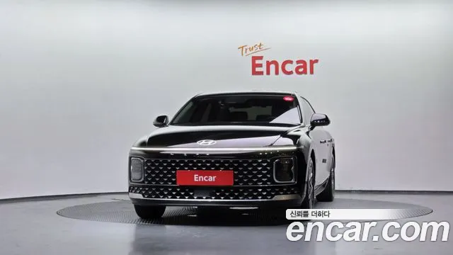 Hyundai Grandeur Grandeur (GN7) 2.5 Бензин 2WD — Фото автомобиля 3