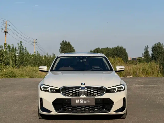 BMW 3 Series — Фото автомобиля 3