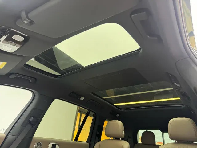 Li Auto L8 — Фото автомобиля 9