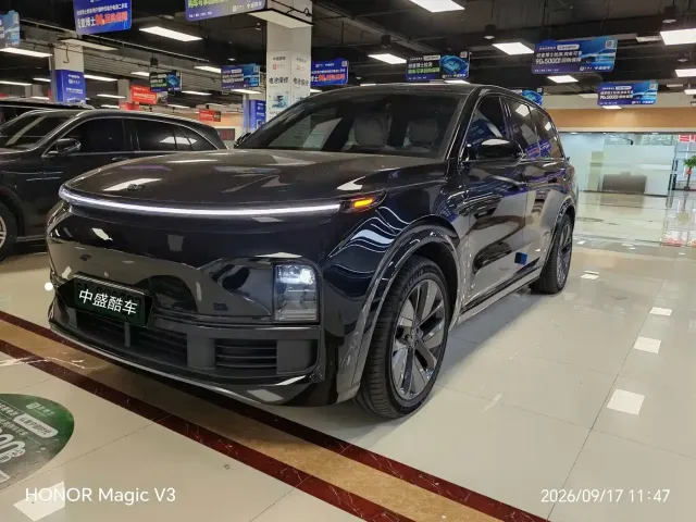 Фотография автомобиля — Li Auto L9