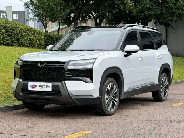 Фотография автомобиля — Wuling Starlight 560