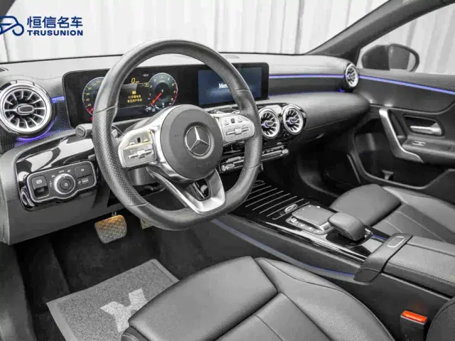 Mercedes-Benz A-Class — Фото автомобиля 12