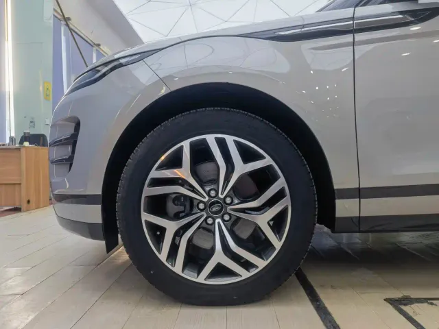 Land Rover Range Rover Evoque — Фото автомобиля 15