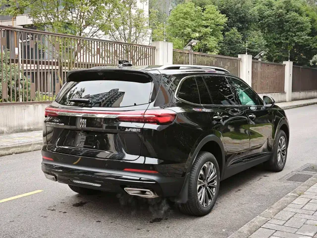Buick Envision Plus — Фото автомобиля 9