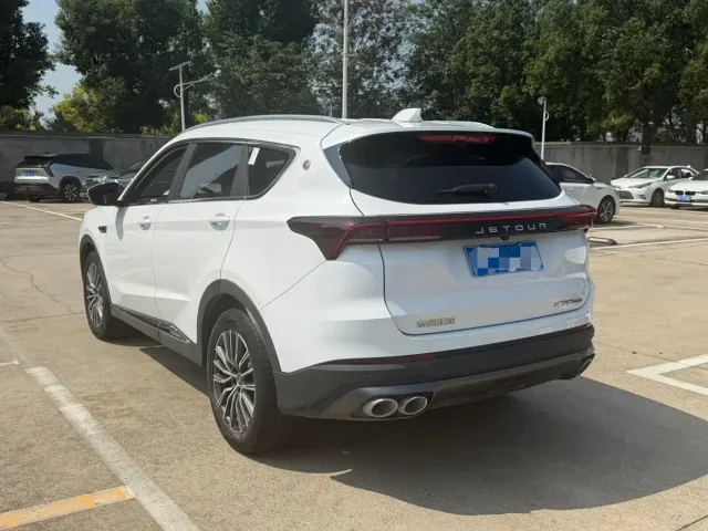 Jetour X70 Plus — Фото автомобиля 10