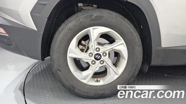 Hyundai Tucson Tucson (NX4) Дизель 2.0 4WD — Фото автомобиля 5